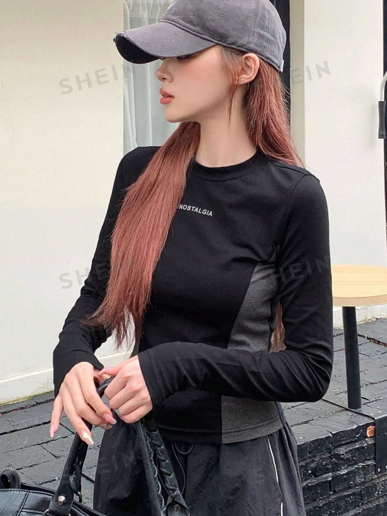 DAZY Letter Graphic Colorblock Tee