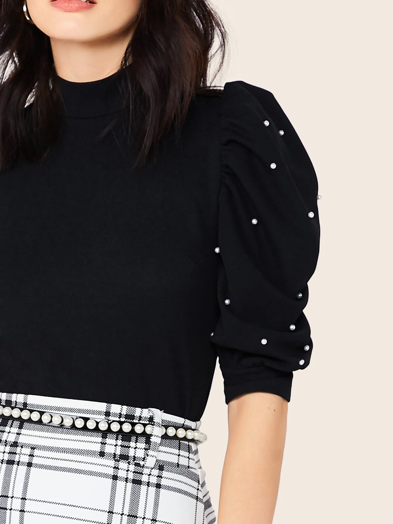 Modely Keyhole Back Pearls Beaded Puff Sleeve Top