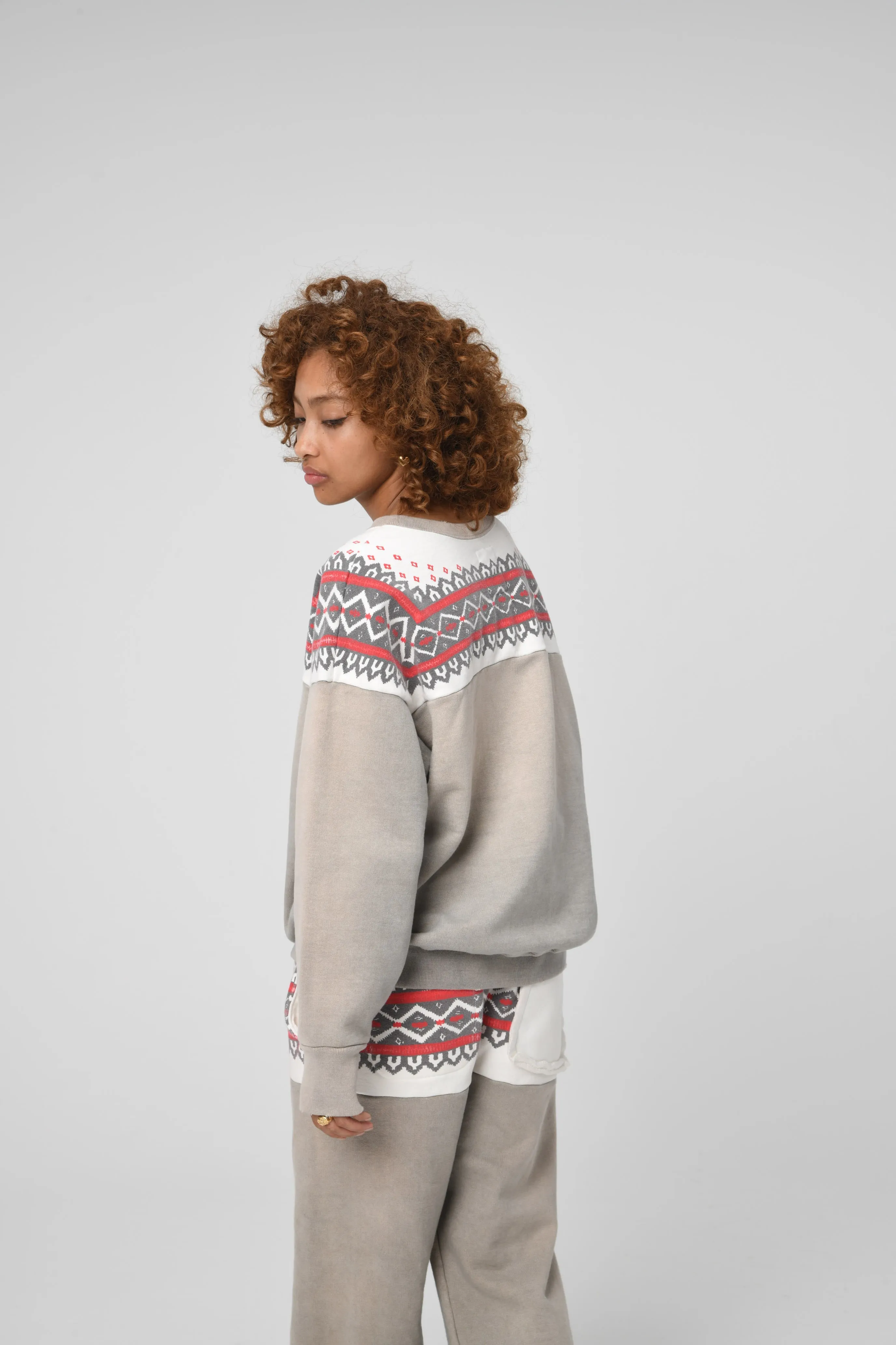 SNOW FLAKE SWEAT SHIRTS