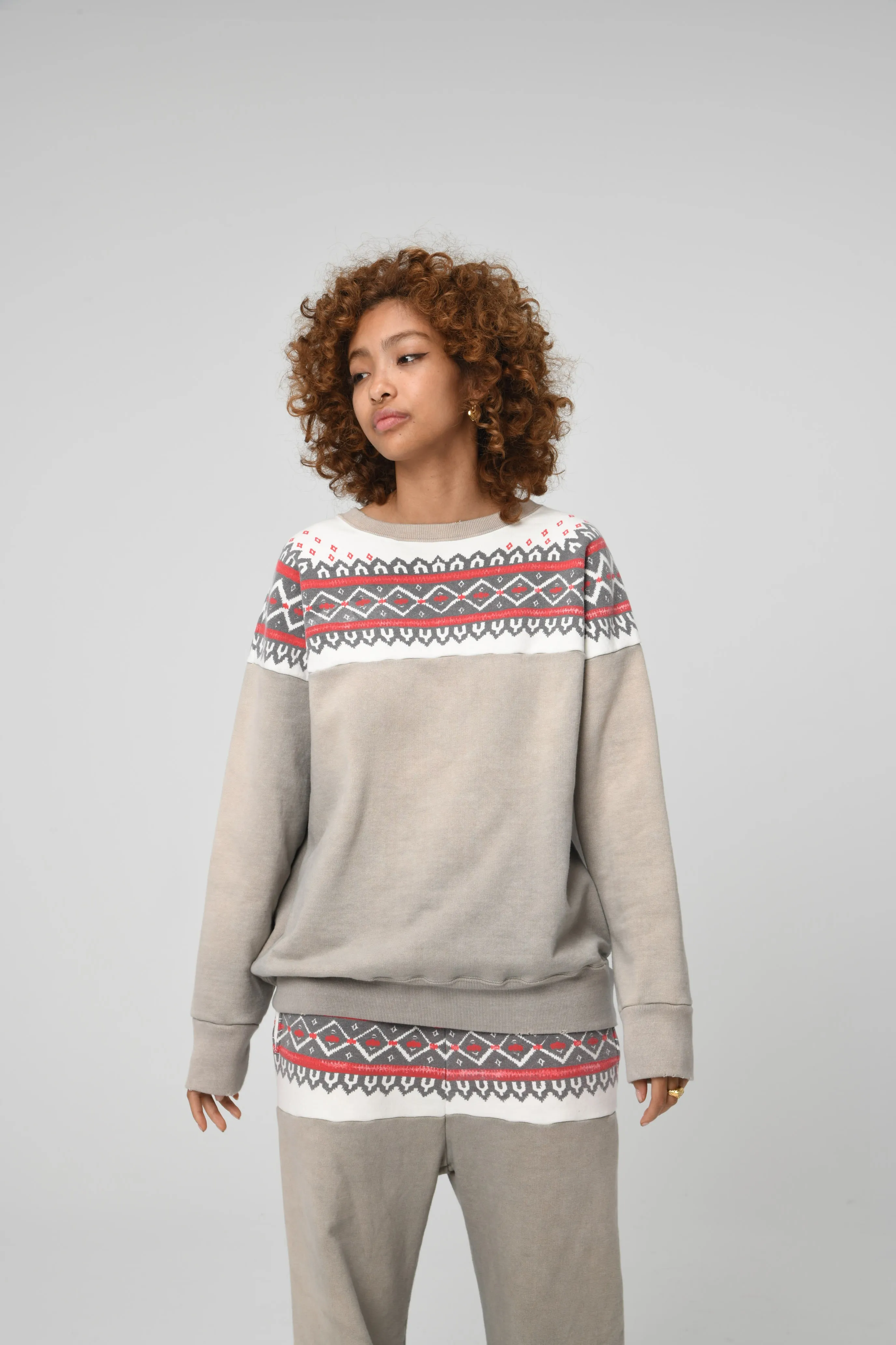 SNOW FLAKE SWEAT SHIRTS