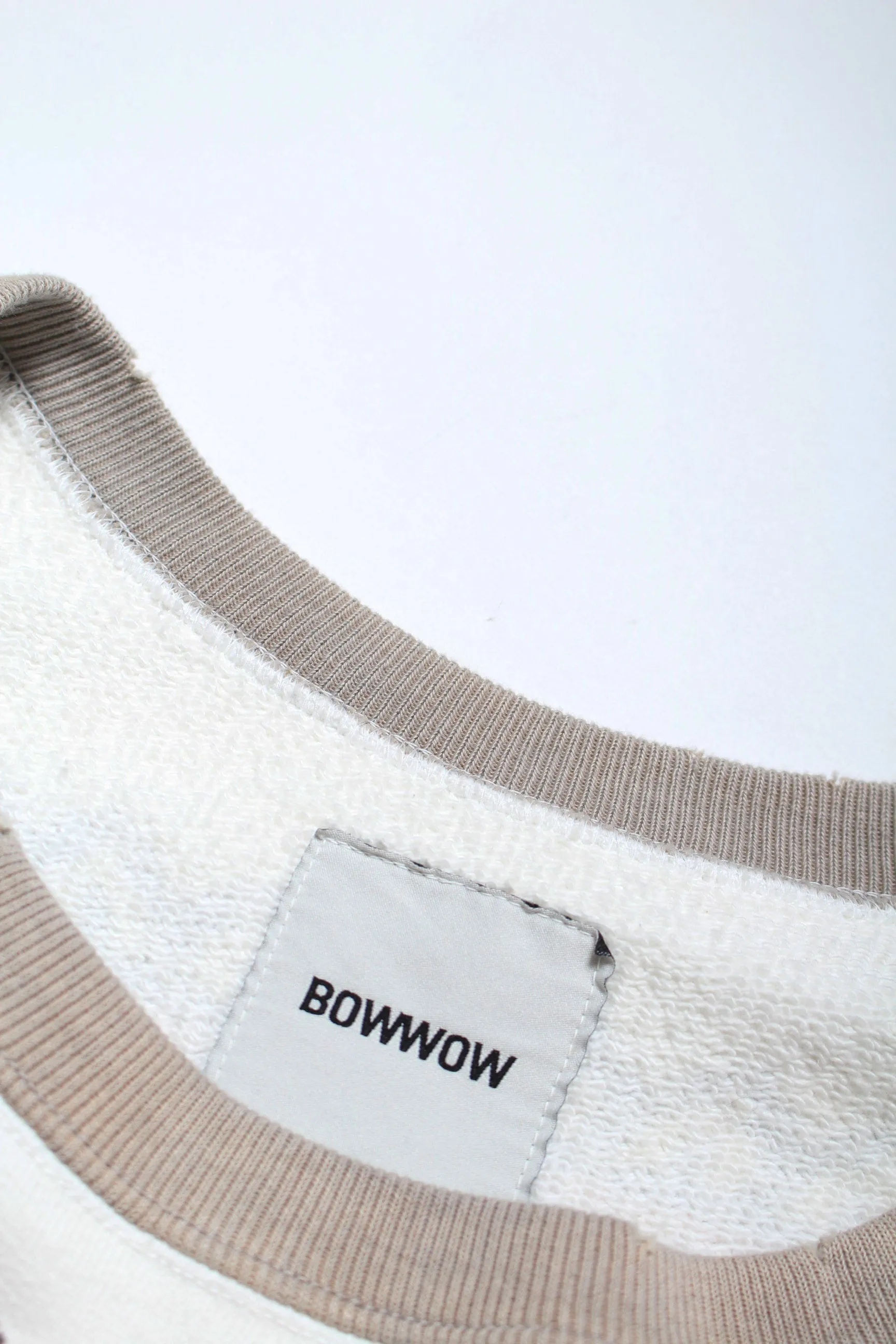 SNOW FLAKE SWEAT SHIRTS