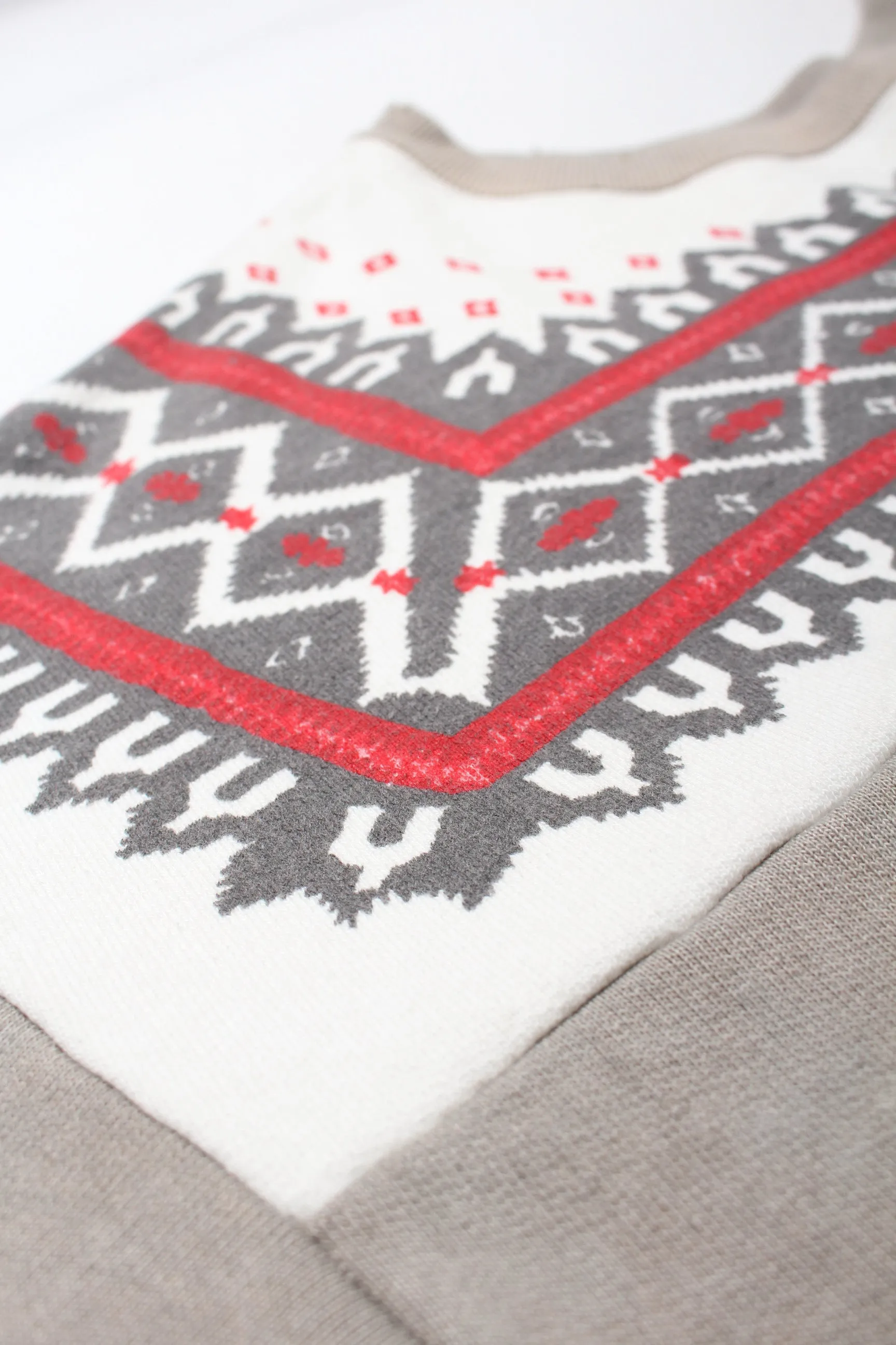 SNOW FLAKE SWEAT SHIRTS