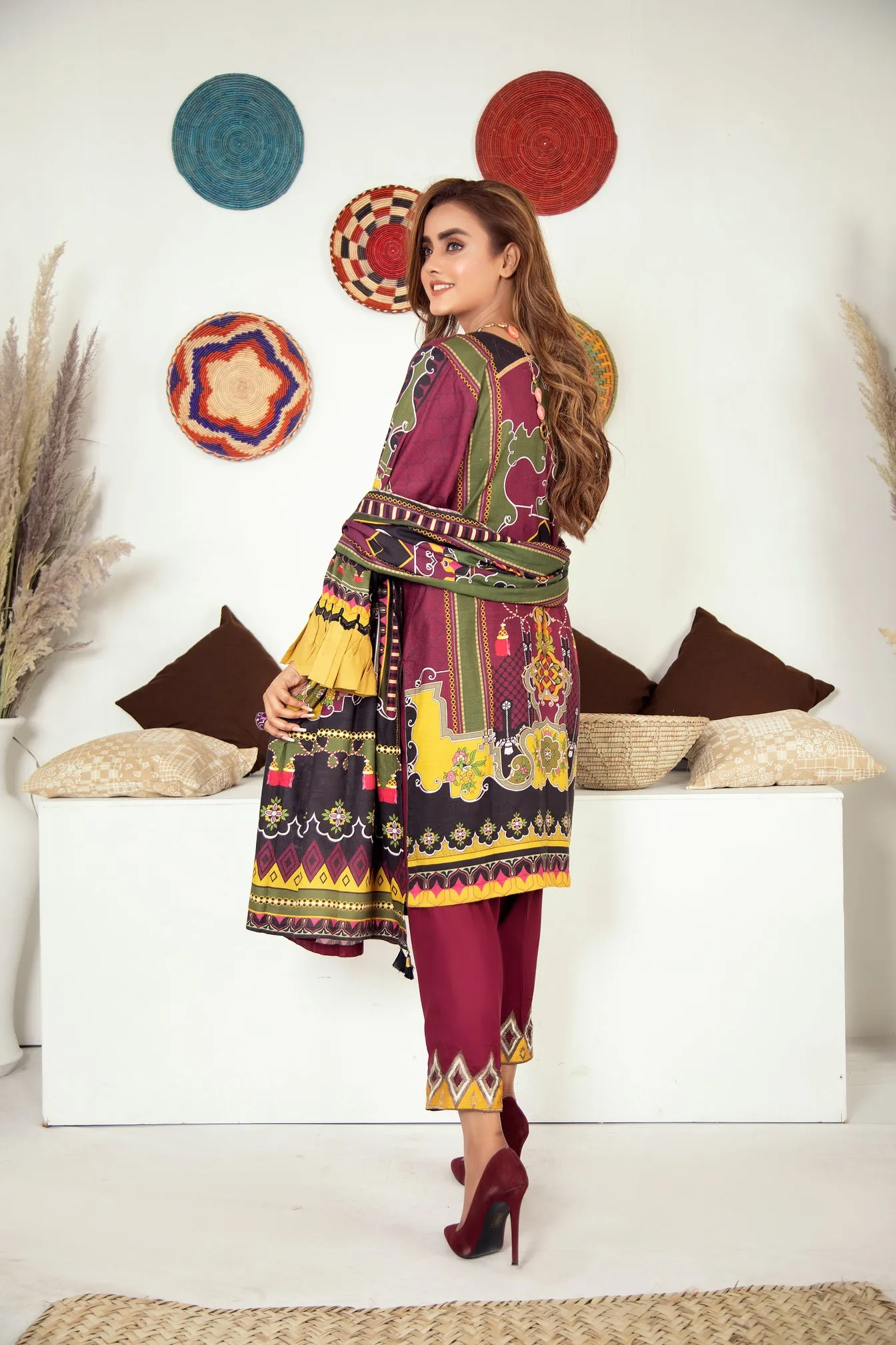 Winter Ready to Wear Embroidered Collection by Aleezay 05