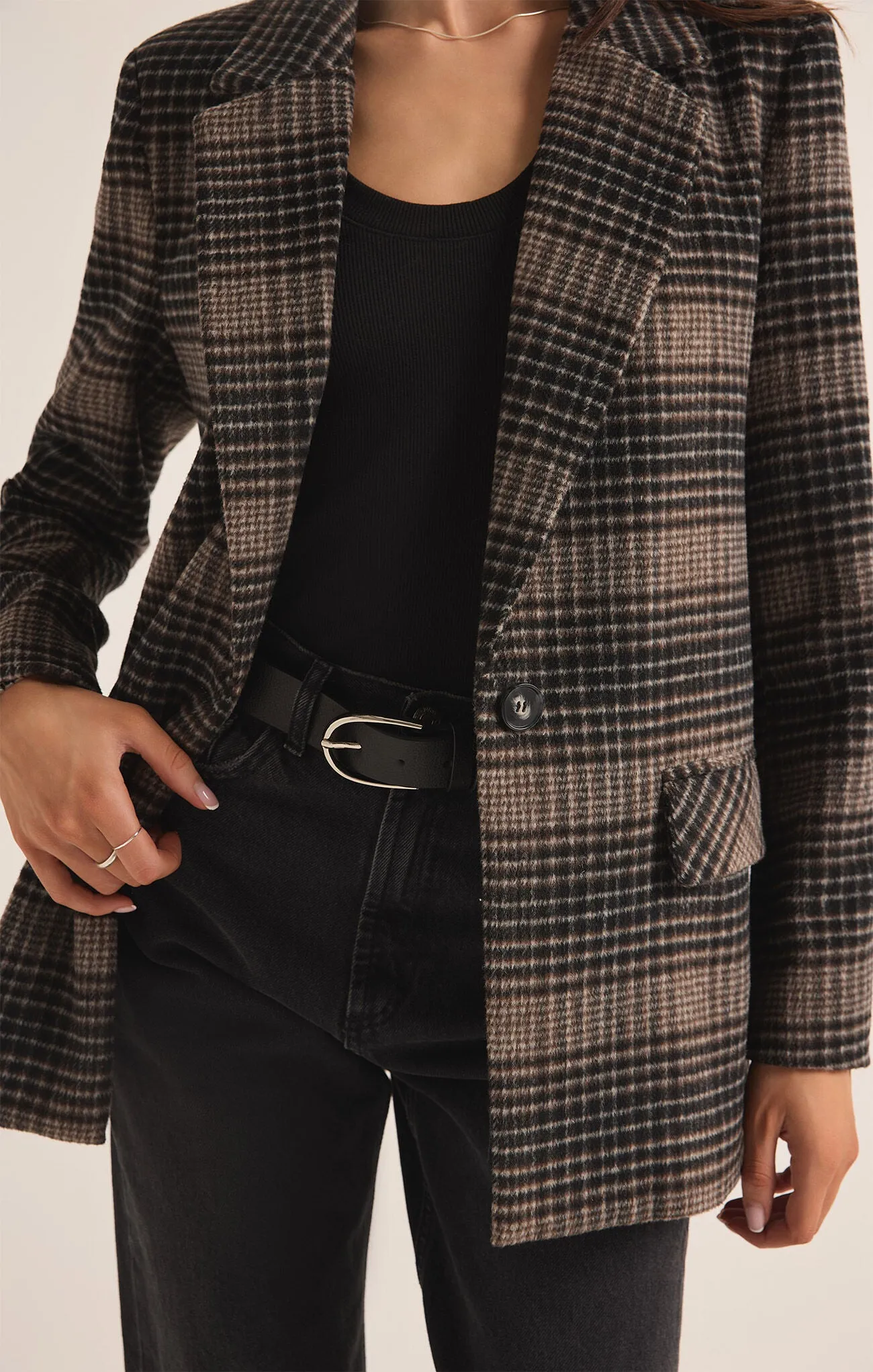 Z Supply: Kingston Relaxed Plaid blazer in Latte ZJ243846